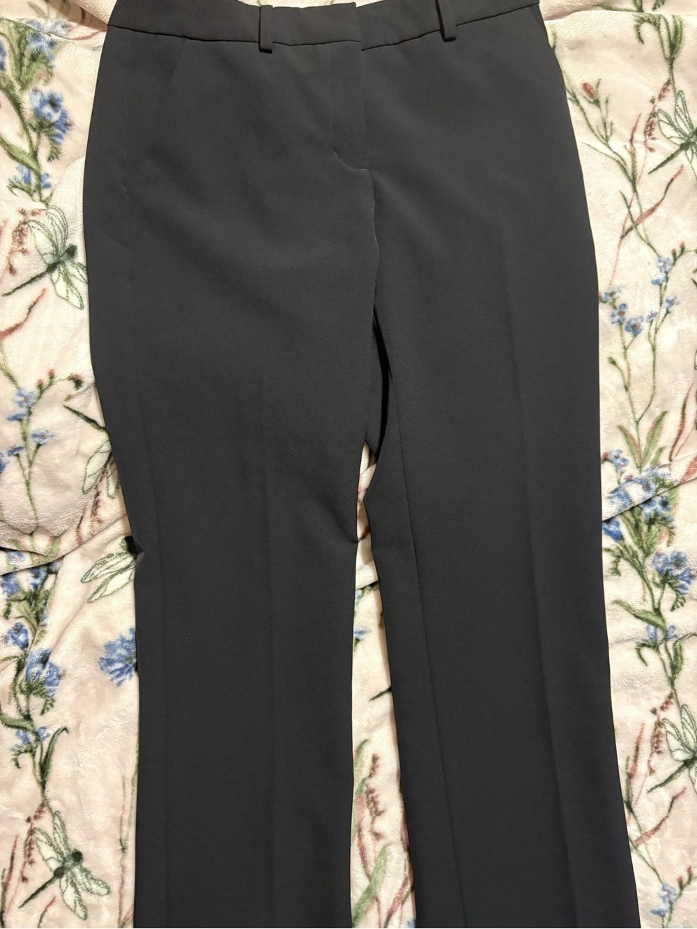 Women’s Express Editor Boot Low Rise Black Dress/Office Pants Women’s Size 6s